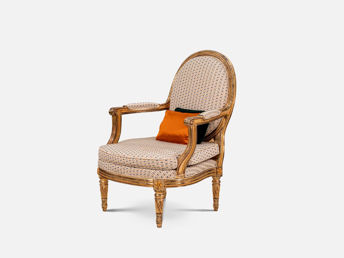 ART. 2315 – The elegance of luxury classic Armchairs made in Italy by C.G. Capelletti.