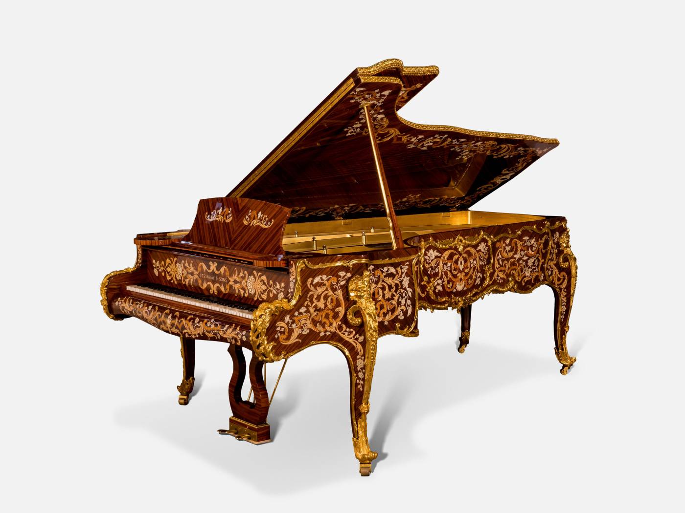 ART. 2705 - Pianoforti di lusso in stile classico made in Italy. Design di interni italiano C.G. Capelletti