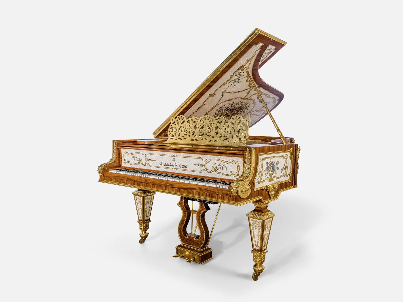 ART. 2707 – The elegance of luxury classic Pianos made in Italy by C.G. Capelletti.
