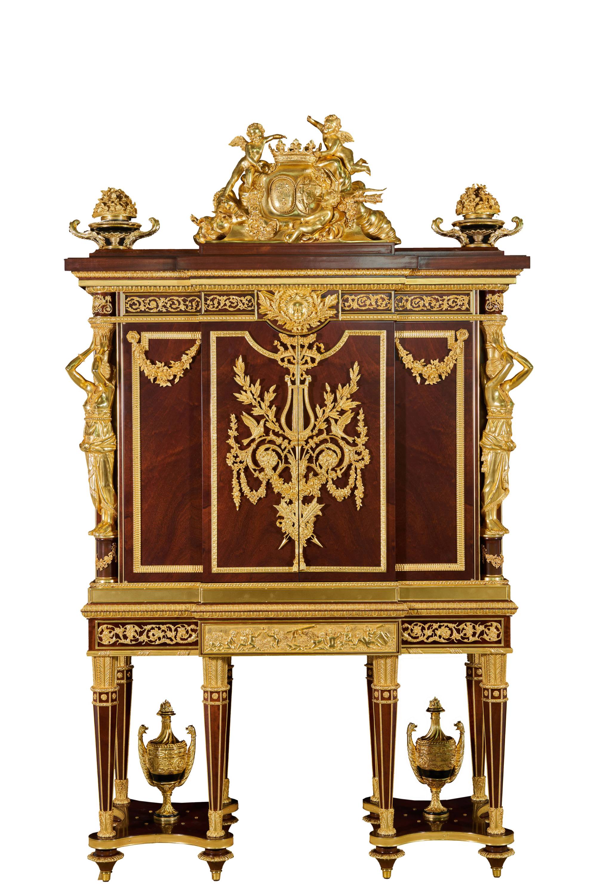 ART. 2155 – C.G. Capelletti Italian Luxury Classic Masterpieces. Made in Italy classic interior design