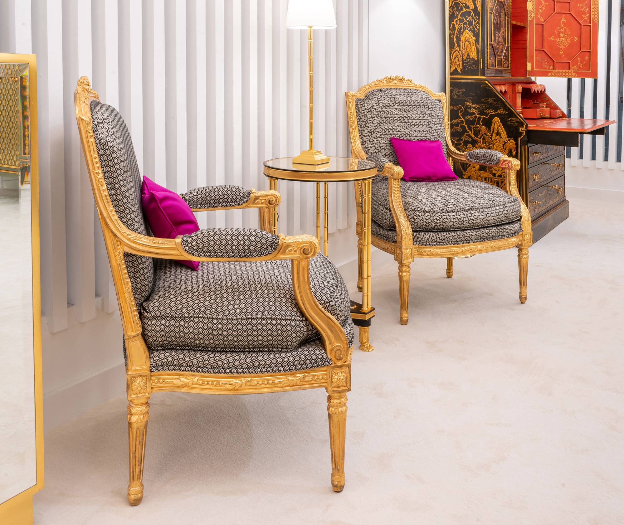 ART. 1049-19 - Poltrone di lusso in stile classico made in Italy. Design di interni italiano C.G. Capelletti