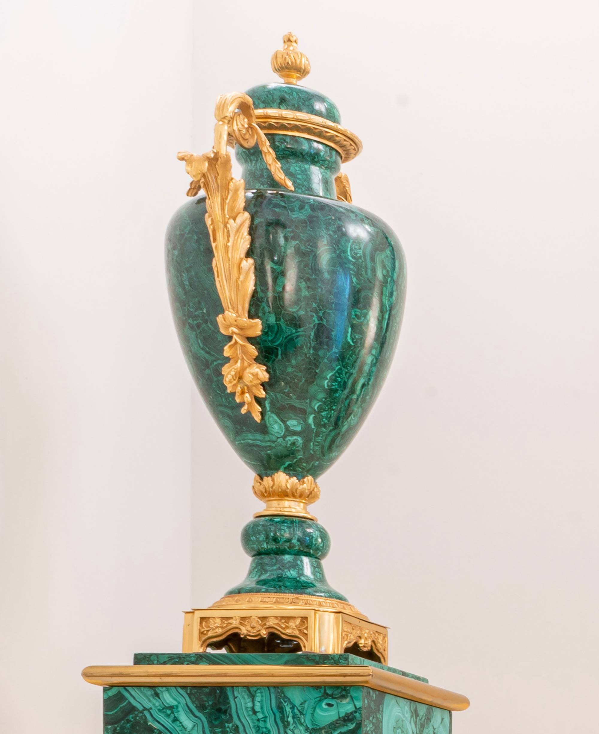 ART. 2384 – The elegance of luxury classic Accessories and special items made in Italy by C.G. Capelletti.