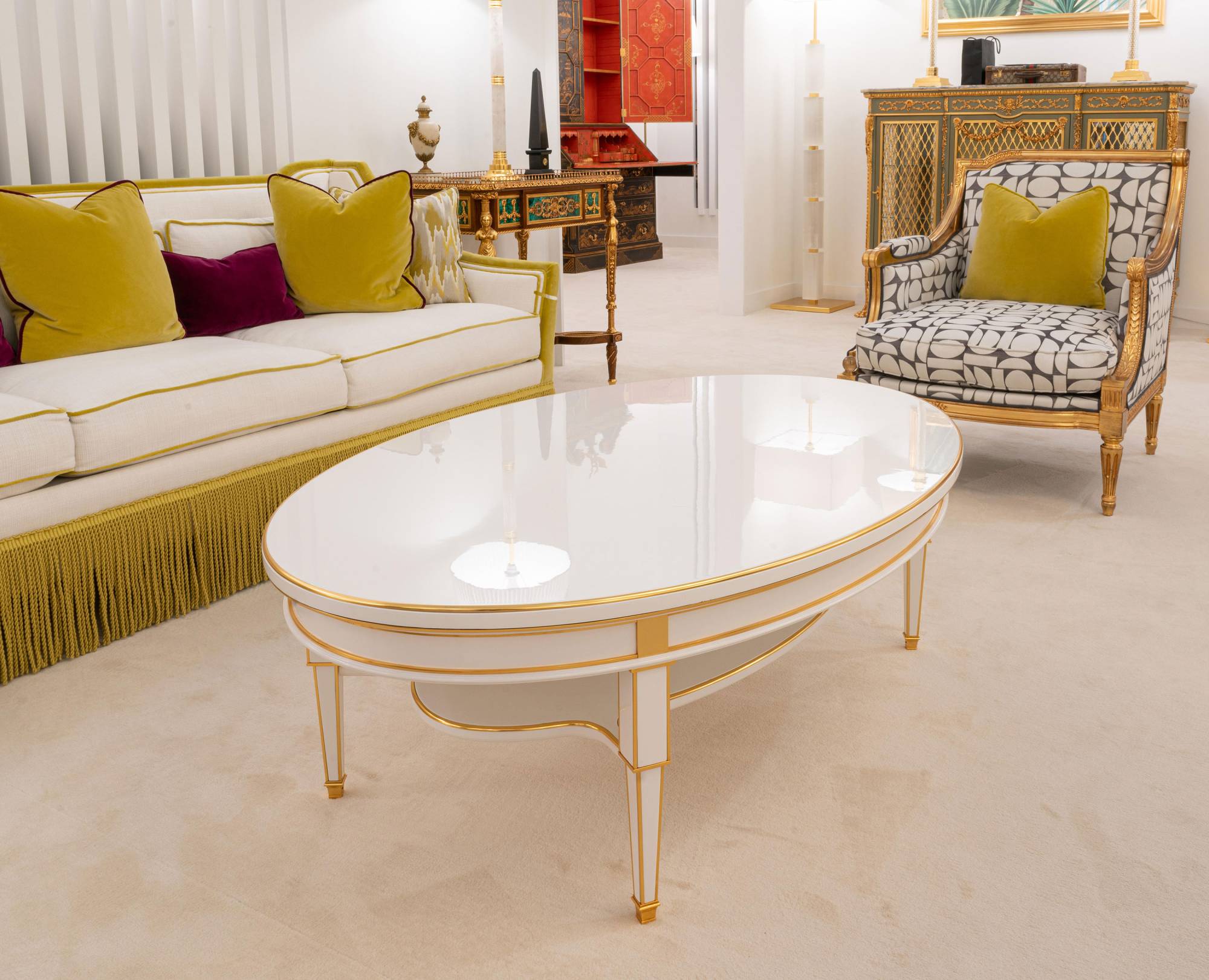 ART. 2219 - Tavolini di lusso in stile classico made in Italy. Design di interni italiano C.G. Capelletti