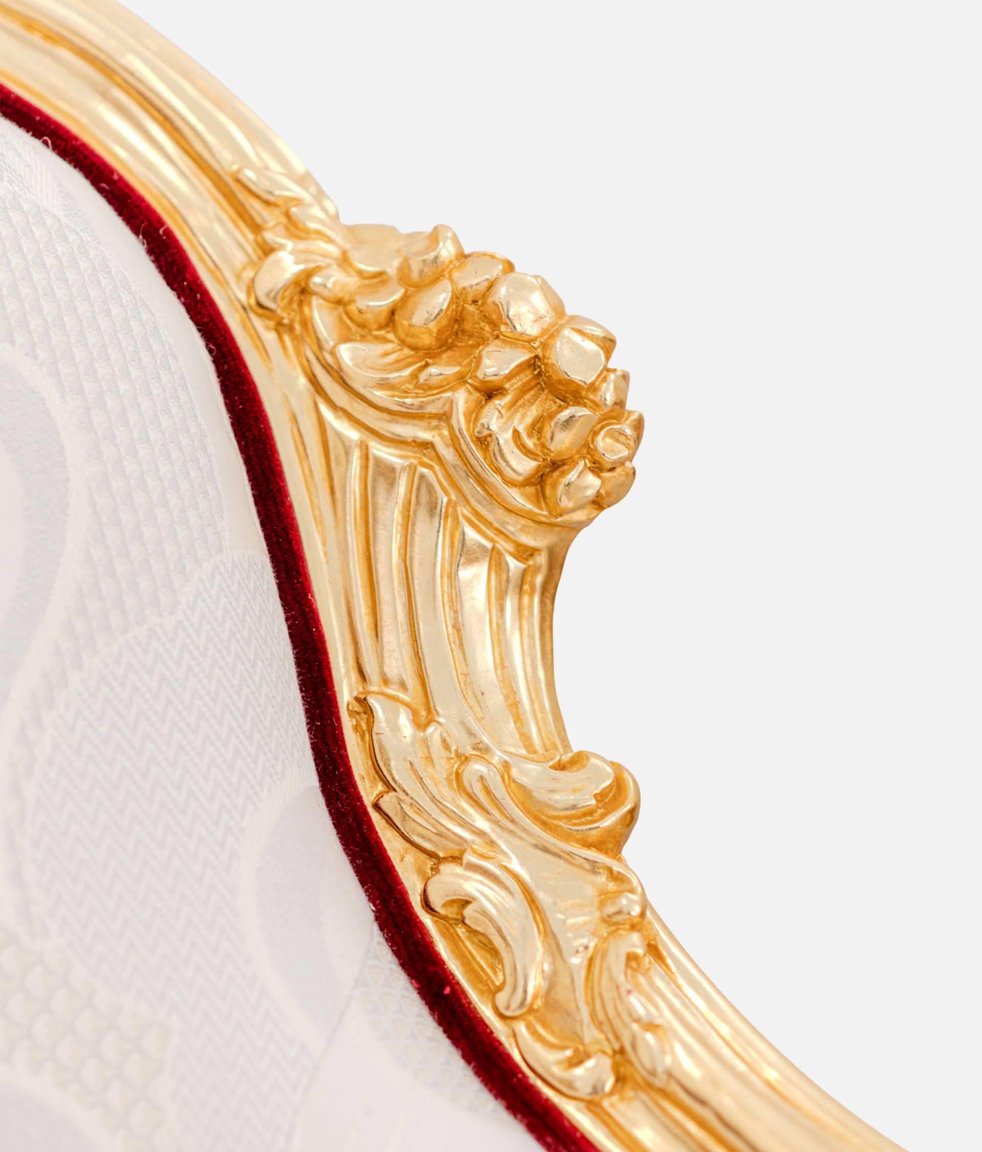 ART. 1069-1 &ndash; C.G. Capelletti Italian Luxury Classic Armchairs. Made in Italy classic interior design