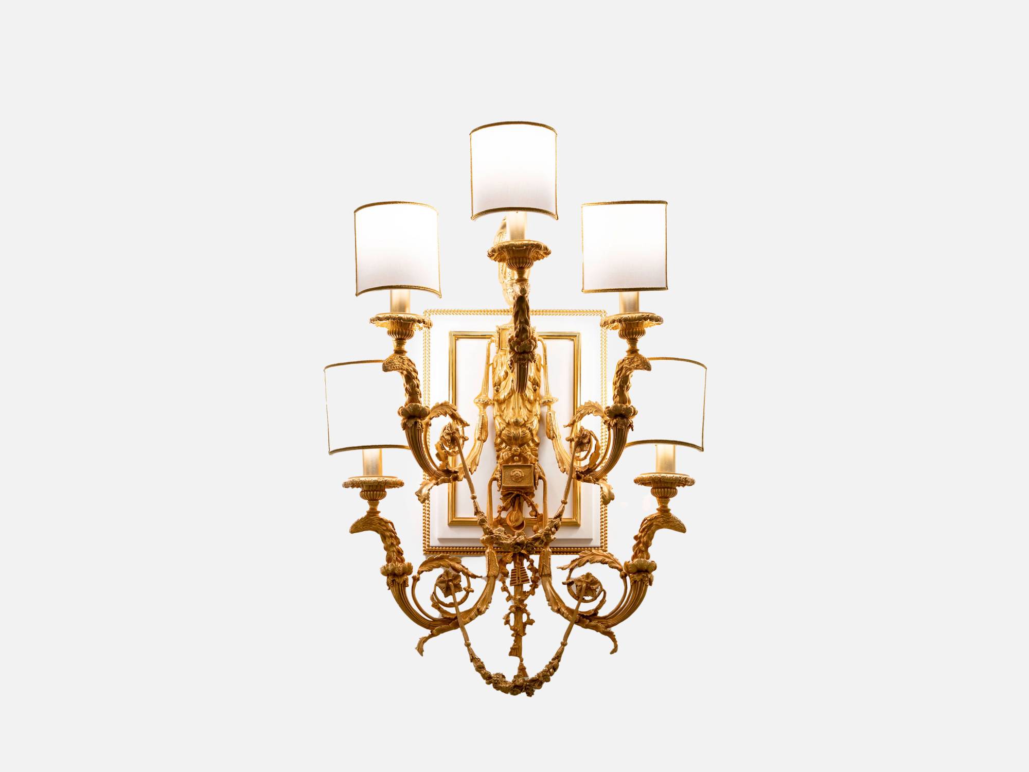 ART. 2306 - Ambienti con Illuminazione di lusso C.G. Capelletti in stile classico italiano