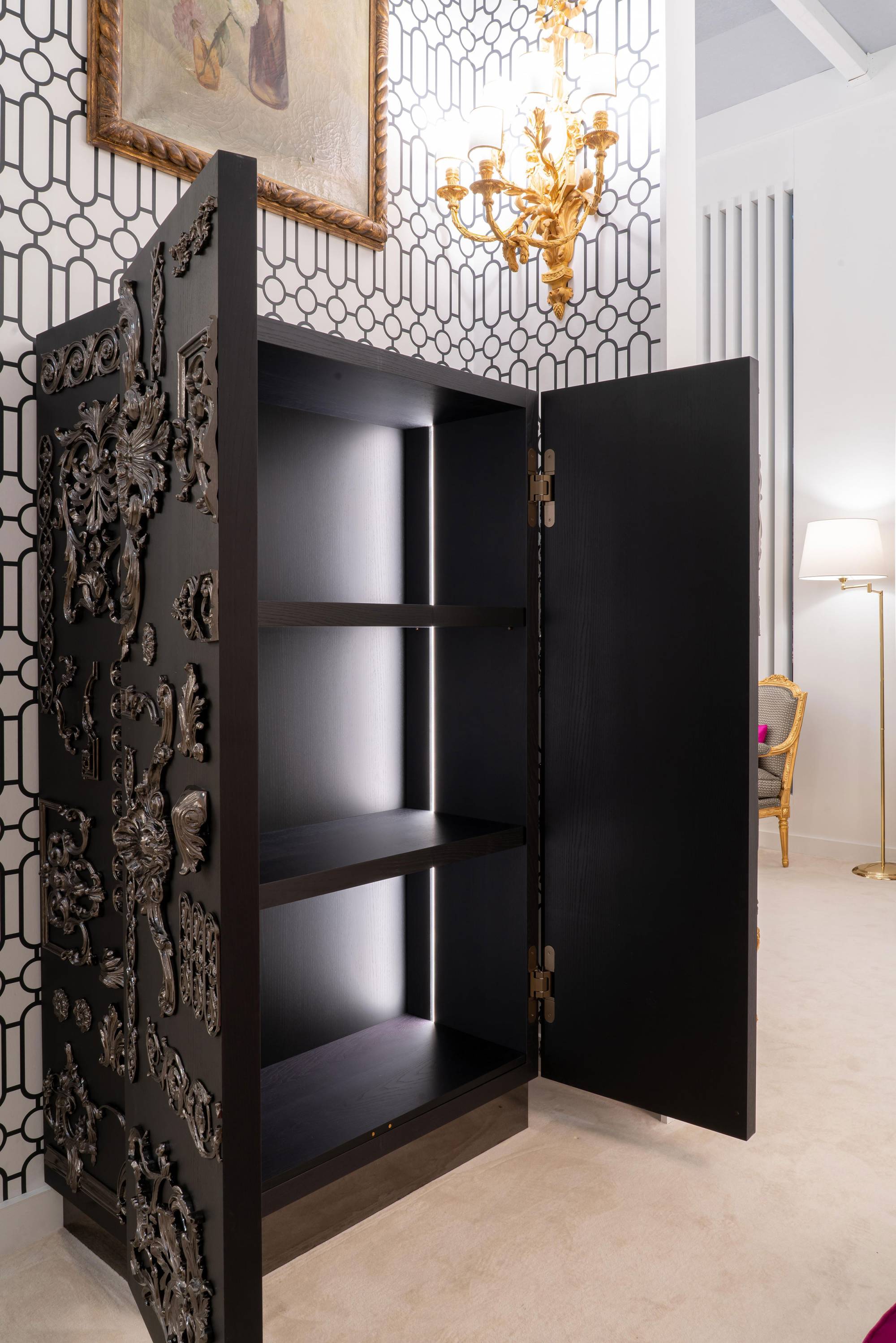 ART. 2377 - Mobili Bar di lusso in stile contemporaneo made in Italy. Arredamento di lusso italiano C.G. Capelletti