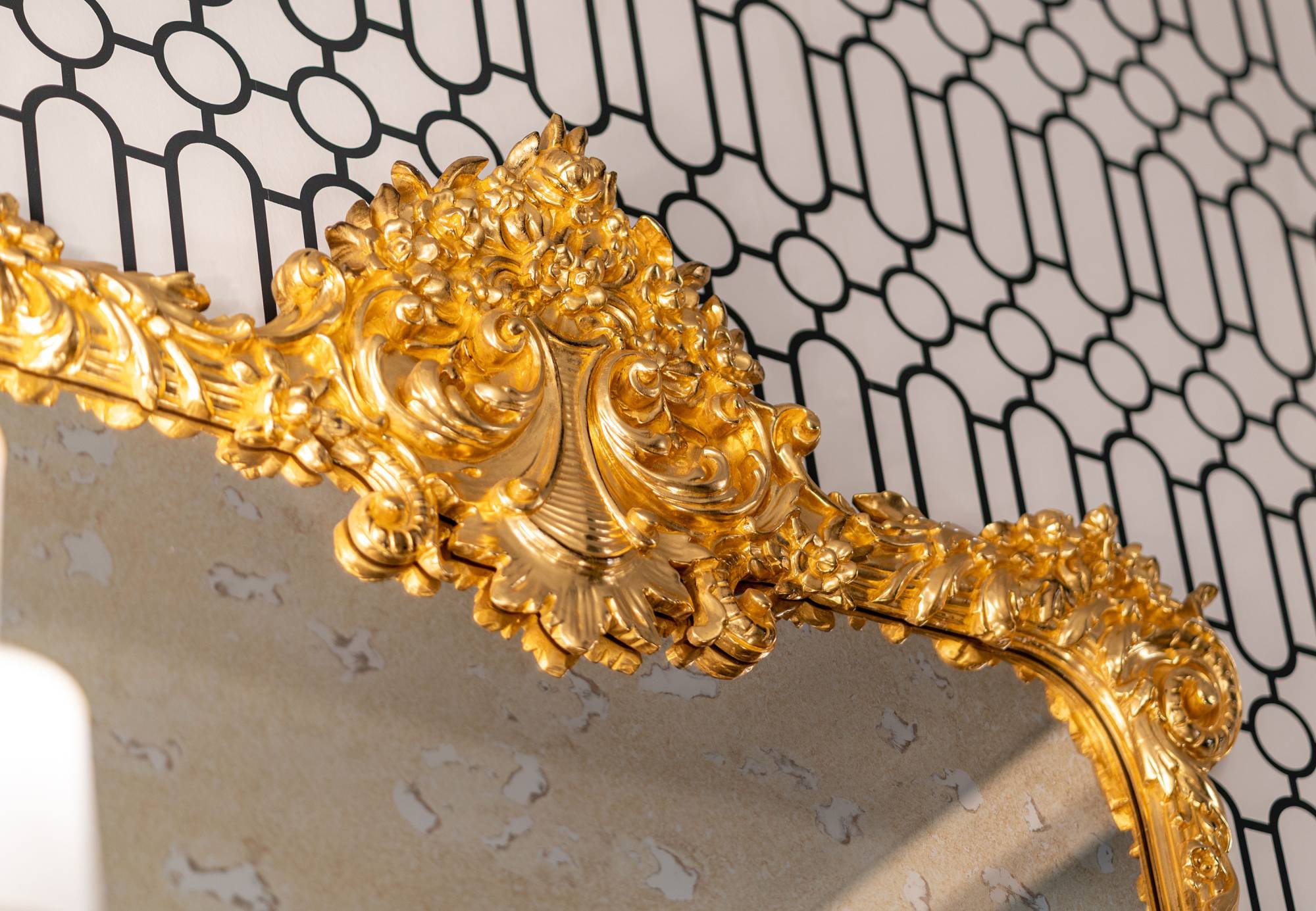 ART. 984-22 – C.G. Capelletti Italian Luxury Classic Mirrorboards. Made in Italy classic interior design