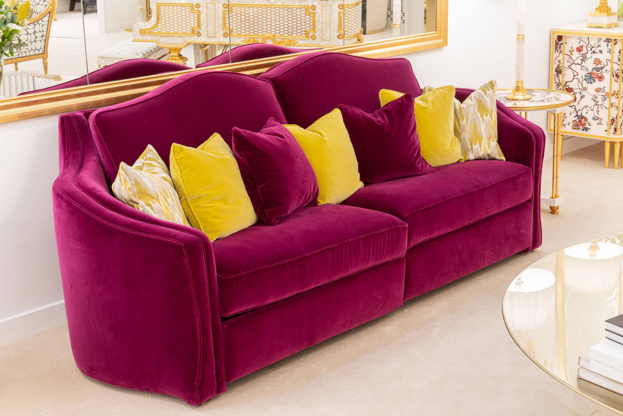 ART. 2184 – C.G. Capelletti Italian Luxury Classic Sofas. Made in Italy classic interior design