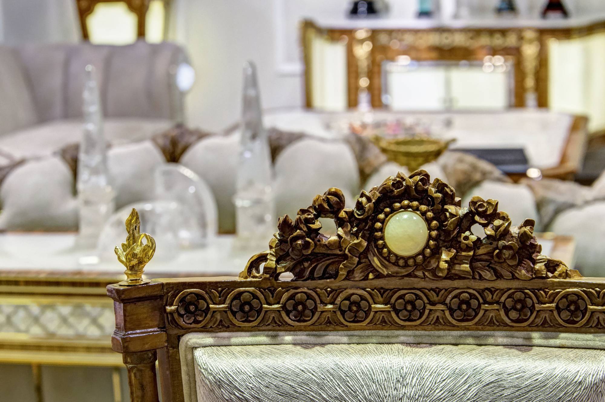 ART. 2069 - Sedie di lusso in stile classico made in Italy. Design di interni italiano C.G. Capelletti