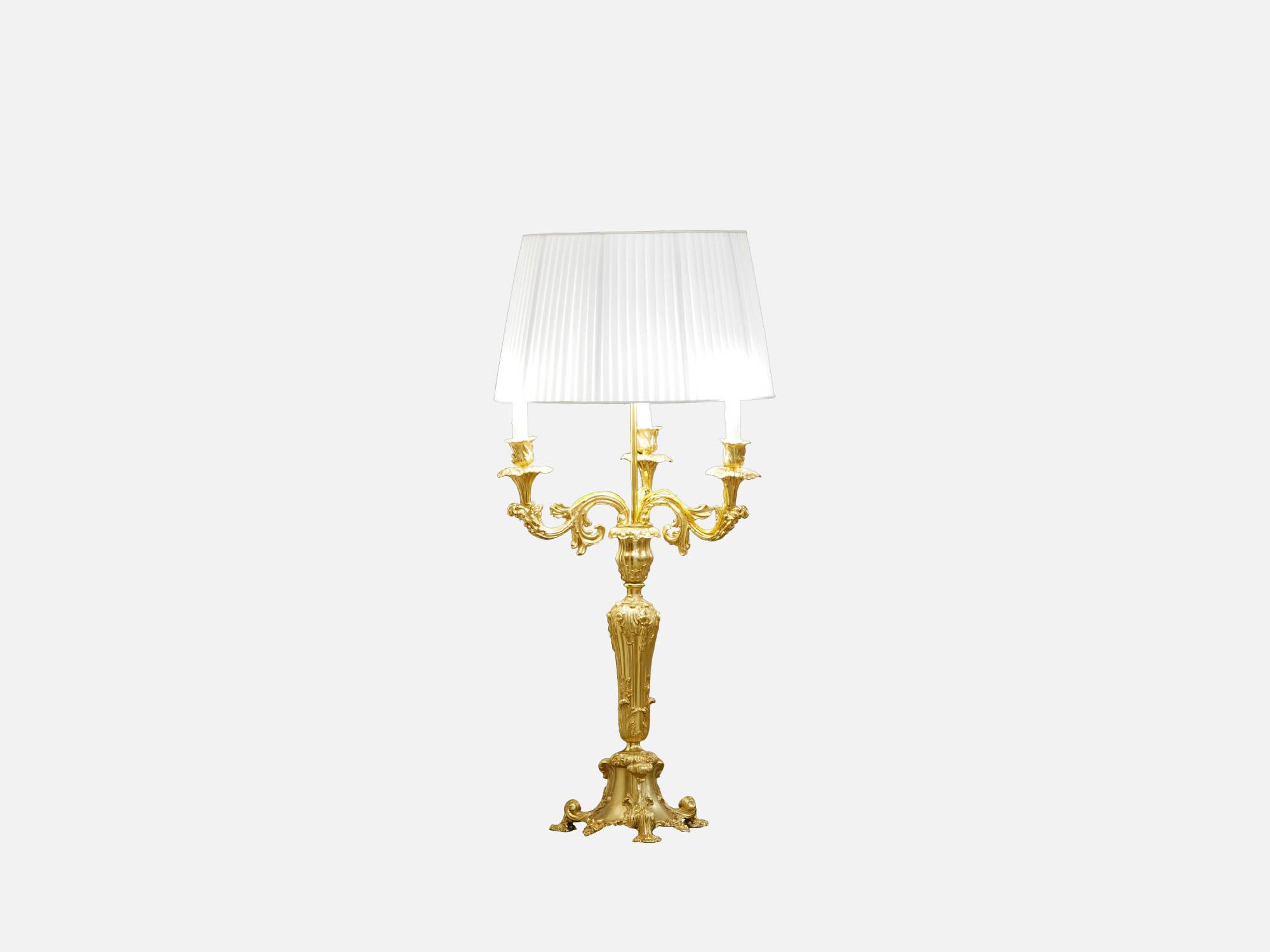ART. 2210 – The elegance of luxury classic Lighting made in Italy by C.G. Capelletti.