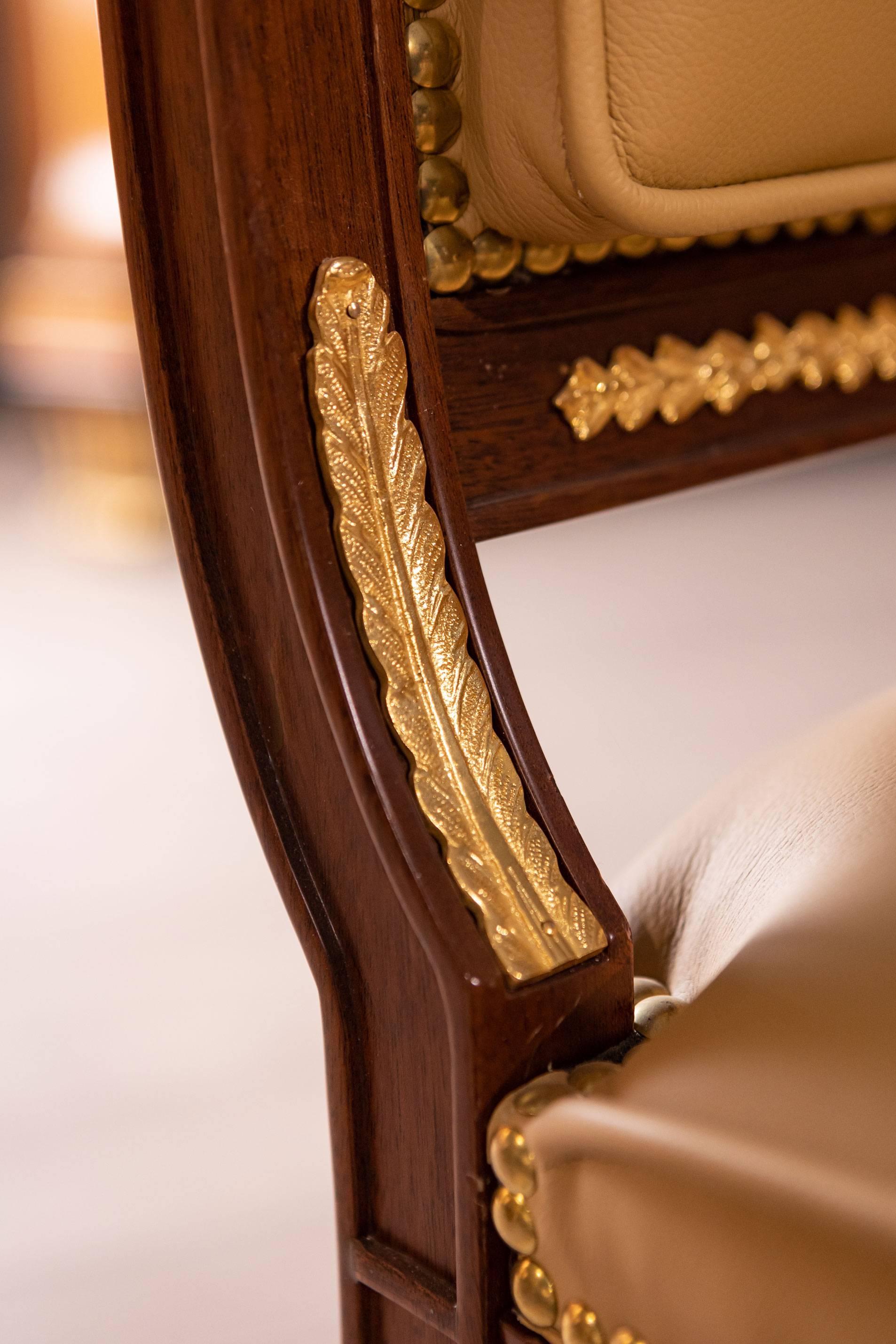 ART. 781 – The elegance of luxury classic Chairs made in Italy by C.G. Capelletti.