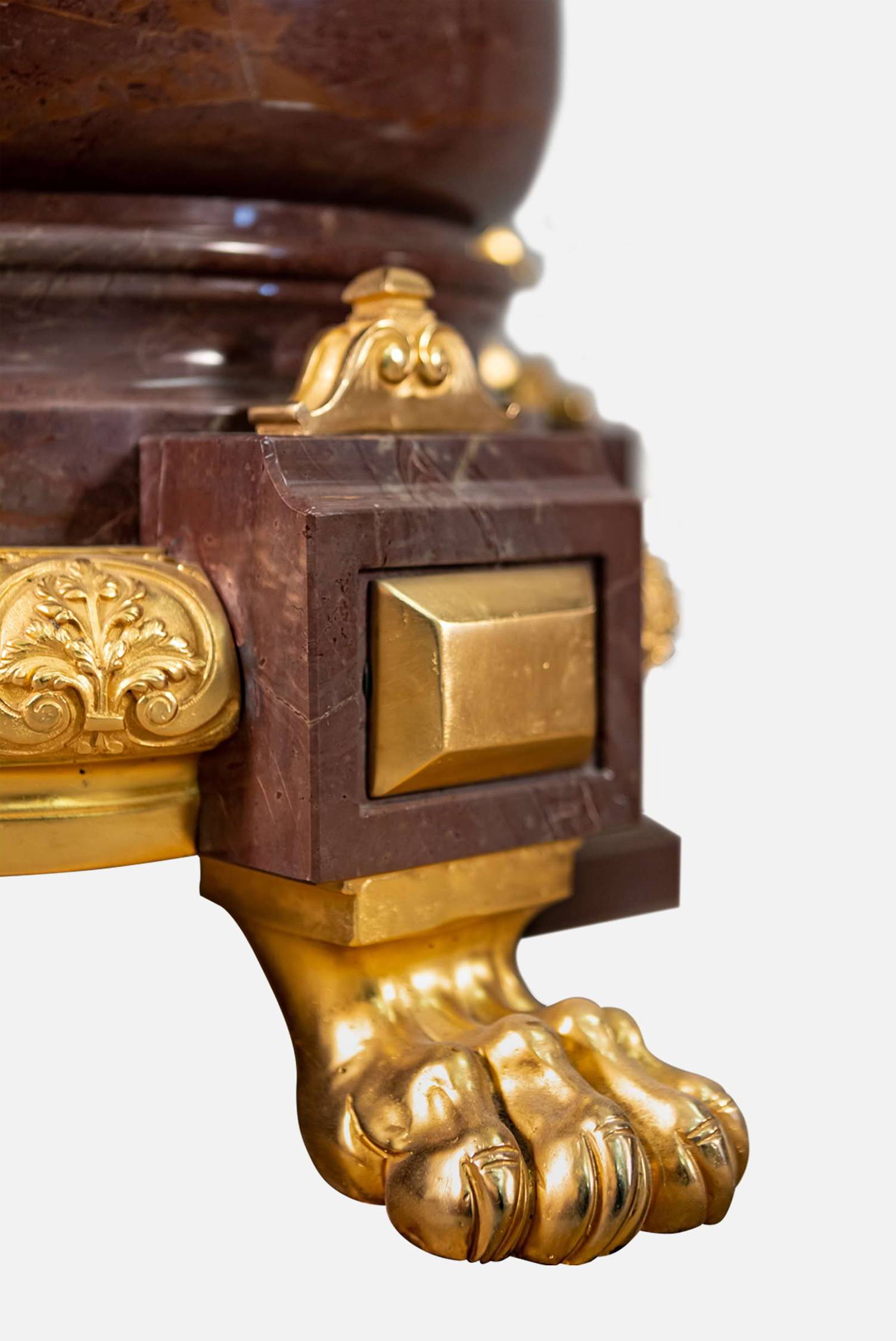 ART. 740 – The elegance of luxury classic Lighting made in Italy by C.G. Capelletti.