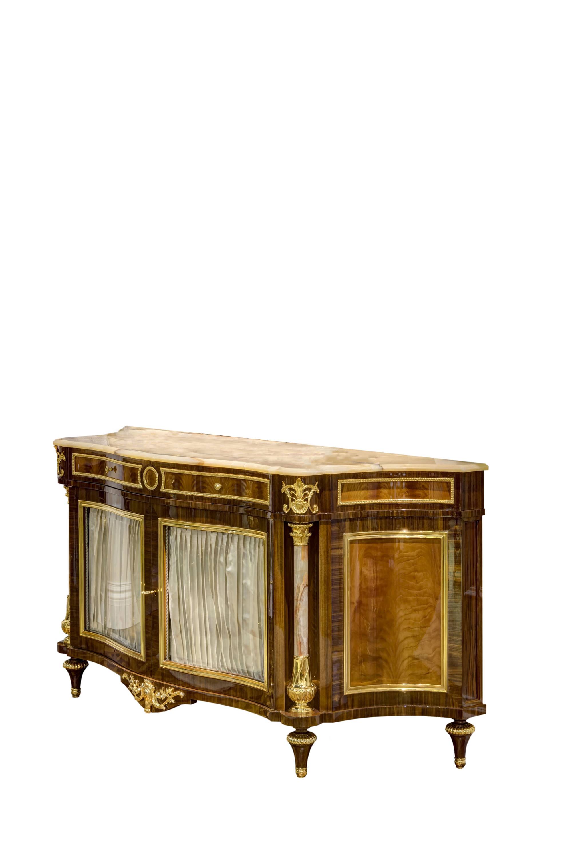 ART. 2073 - Credenze di lusso in stile contemporaneo made in Italy. Arredamento di lusso italiano C.G. Capelletti