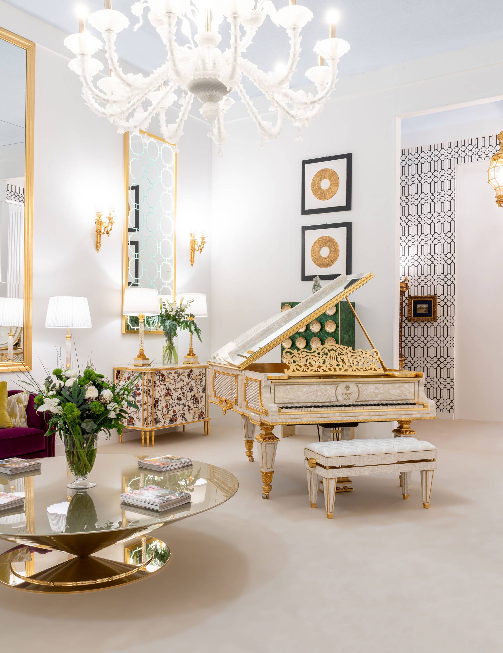 ART. 2728 – The elegance of luxury classic Pianos made in Italy by C.G. Capelletti.