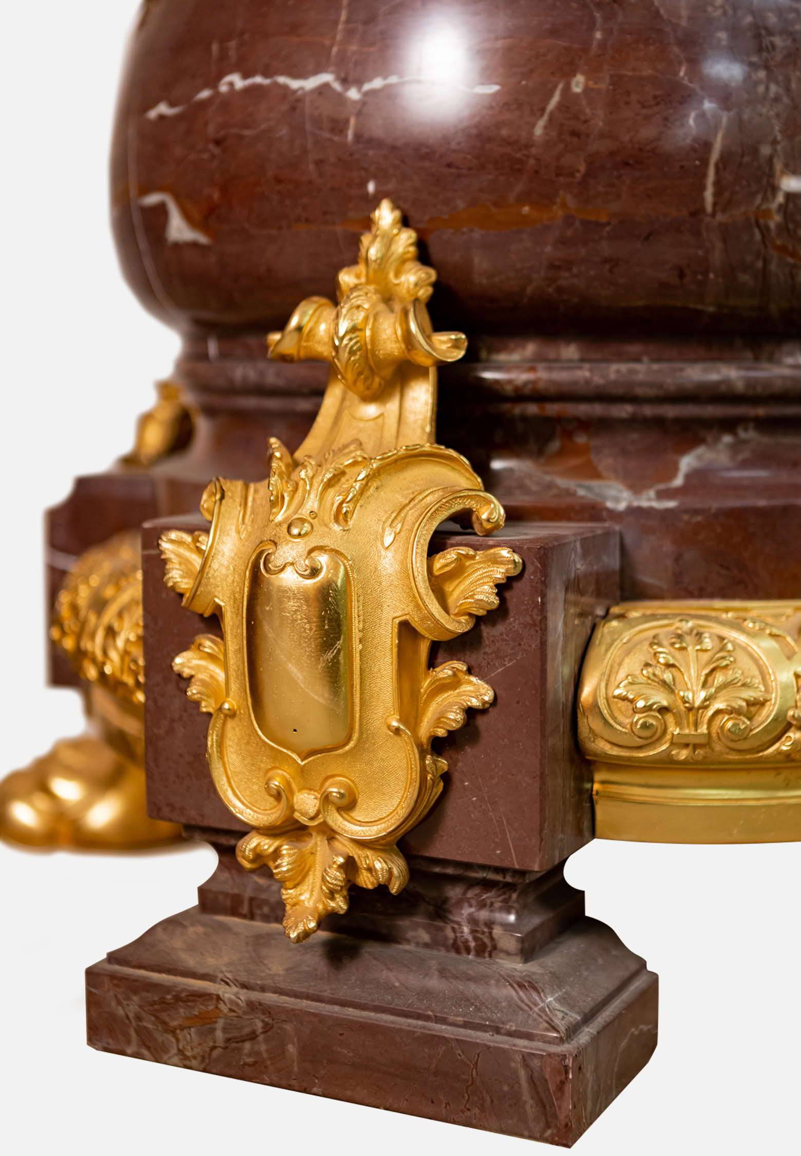 ART. 740 – The elegance of luxury classic Lighting made in Italy by C.G. Capelletti.