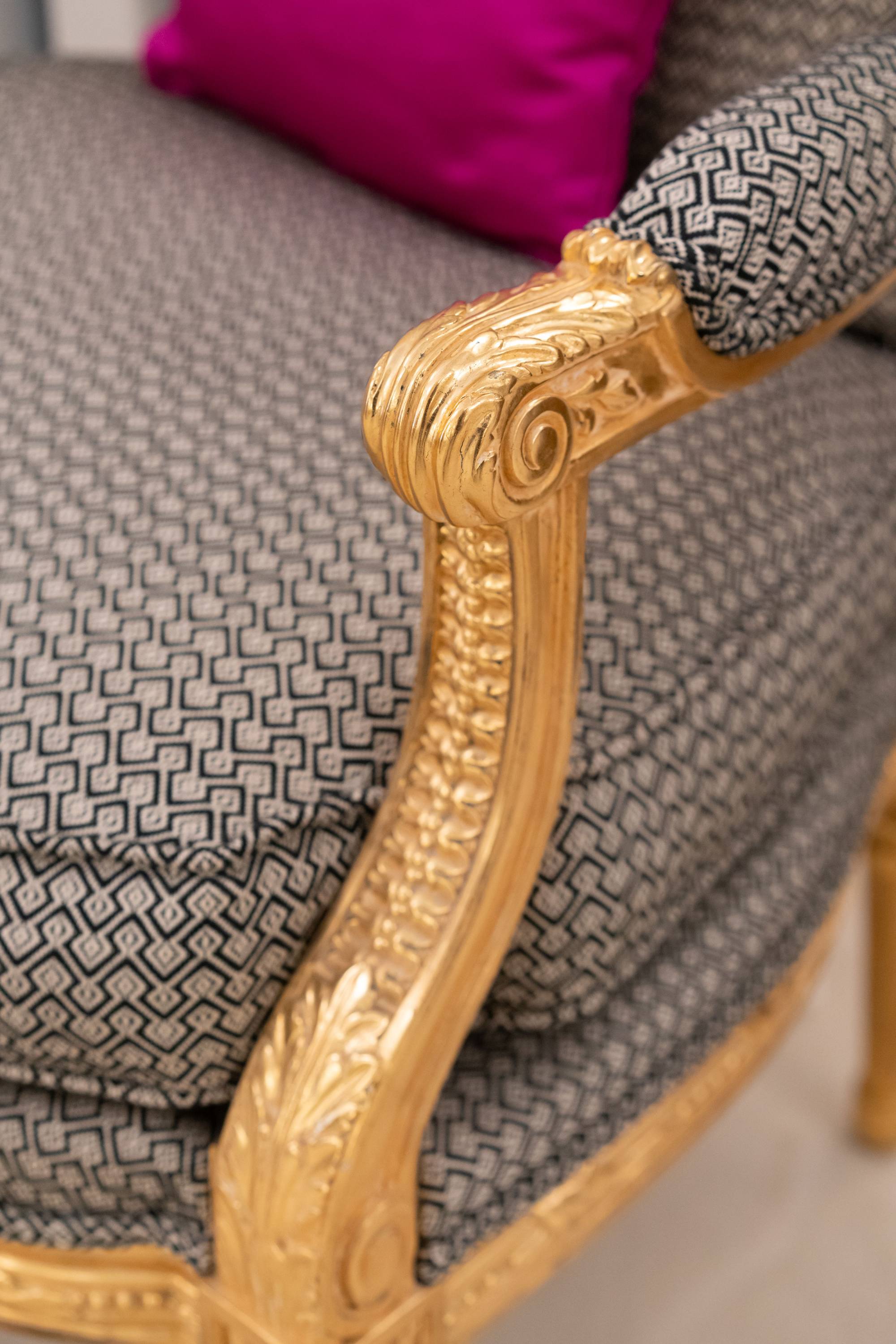 ART. 1049-19 - Poltrone di lusso in stile contemporaneo made in Italy. Arredamento di lusso italiano C.G. Capelletti