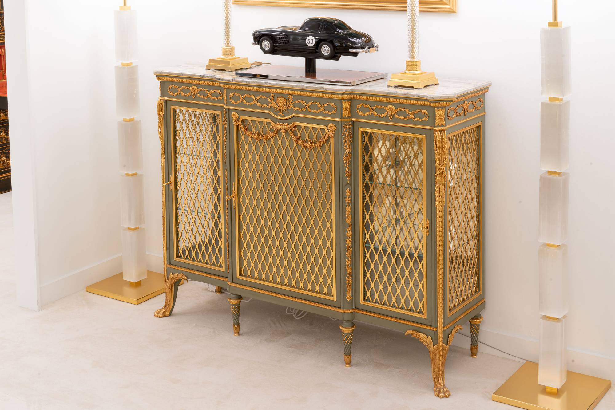 ART. 567-19 - Credenze di lusso in stile classico made in Italy. Design di interni italiano C.G. Capelletti