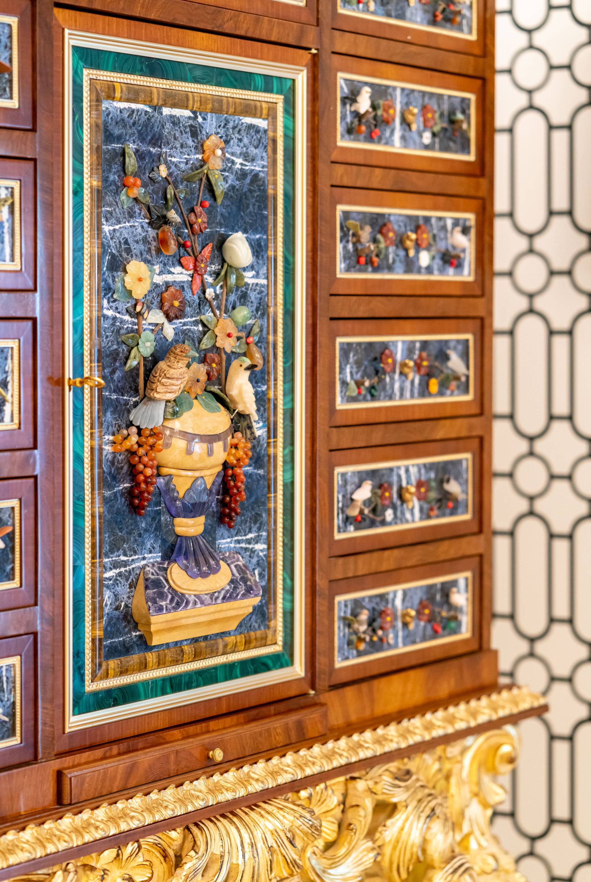 ART. 1014-2 - Masterpieces di lusso in stile classico made in Italy. Design di interni italiano C.G. Capelletti