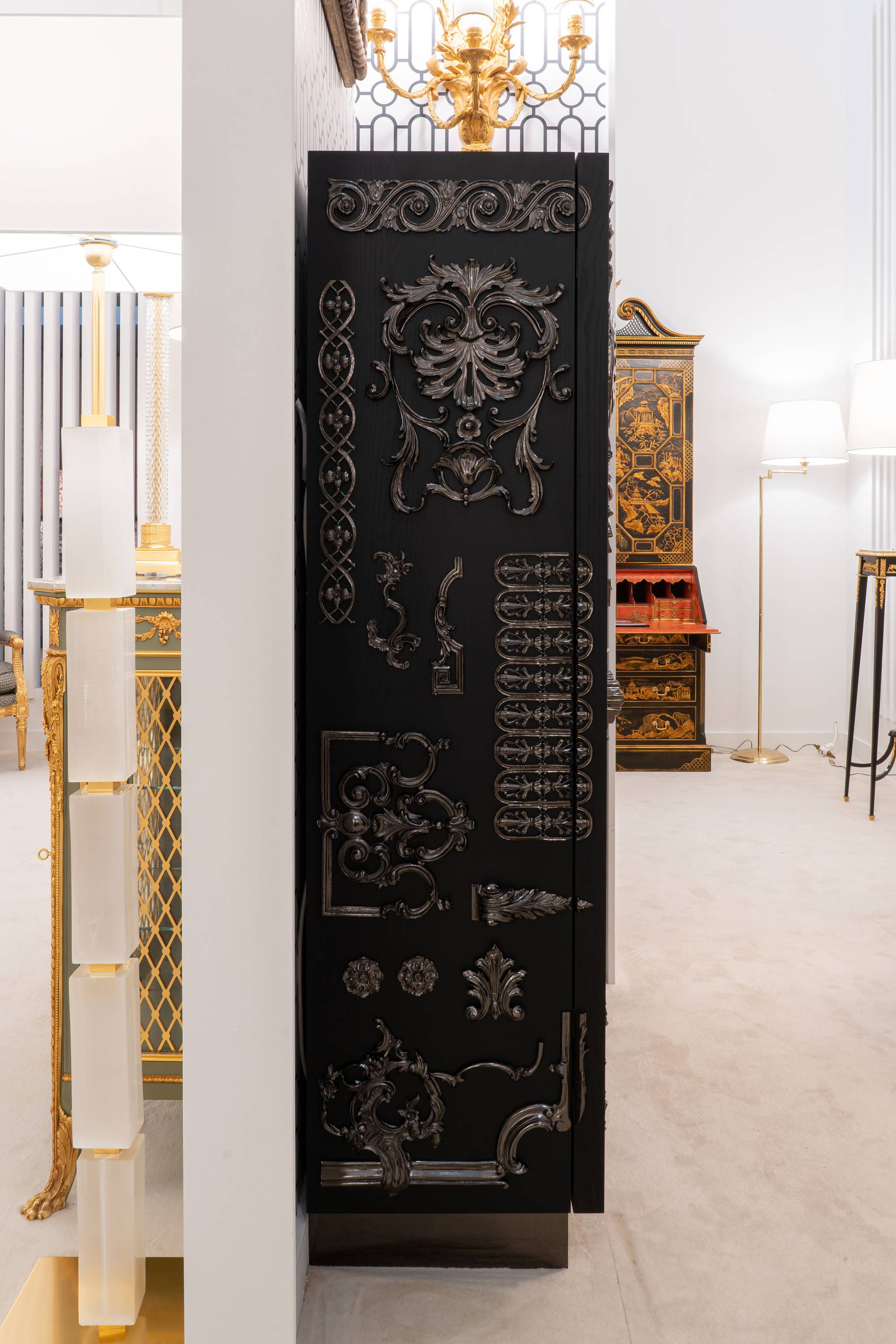 ART. 2377 - Mobili Bar di lusso in stile contemporaneo made in Italy. Arredamento di lusso italiano C.G. Capelletti