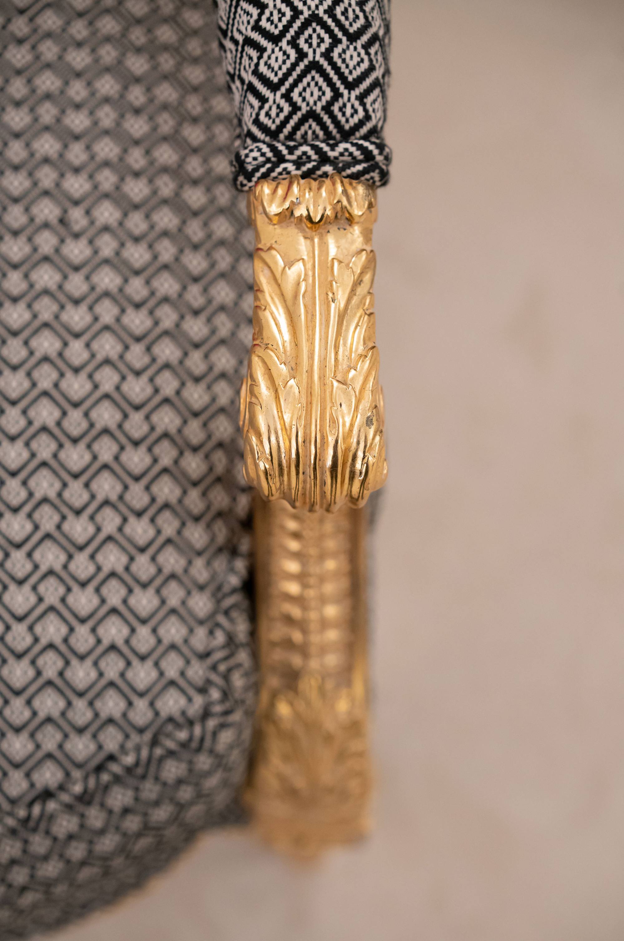 ART. 1049-19 - Ambienti con Poltrone di lusso C.G. Capelletti in stile classico italiano