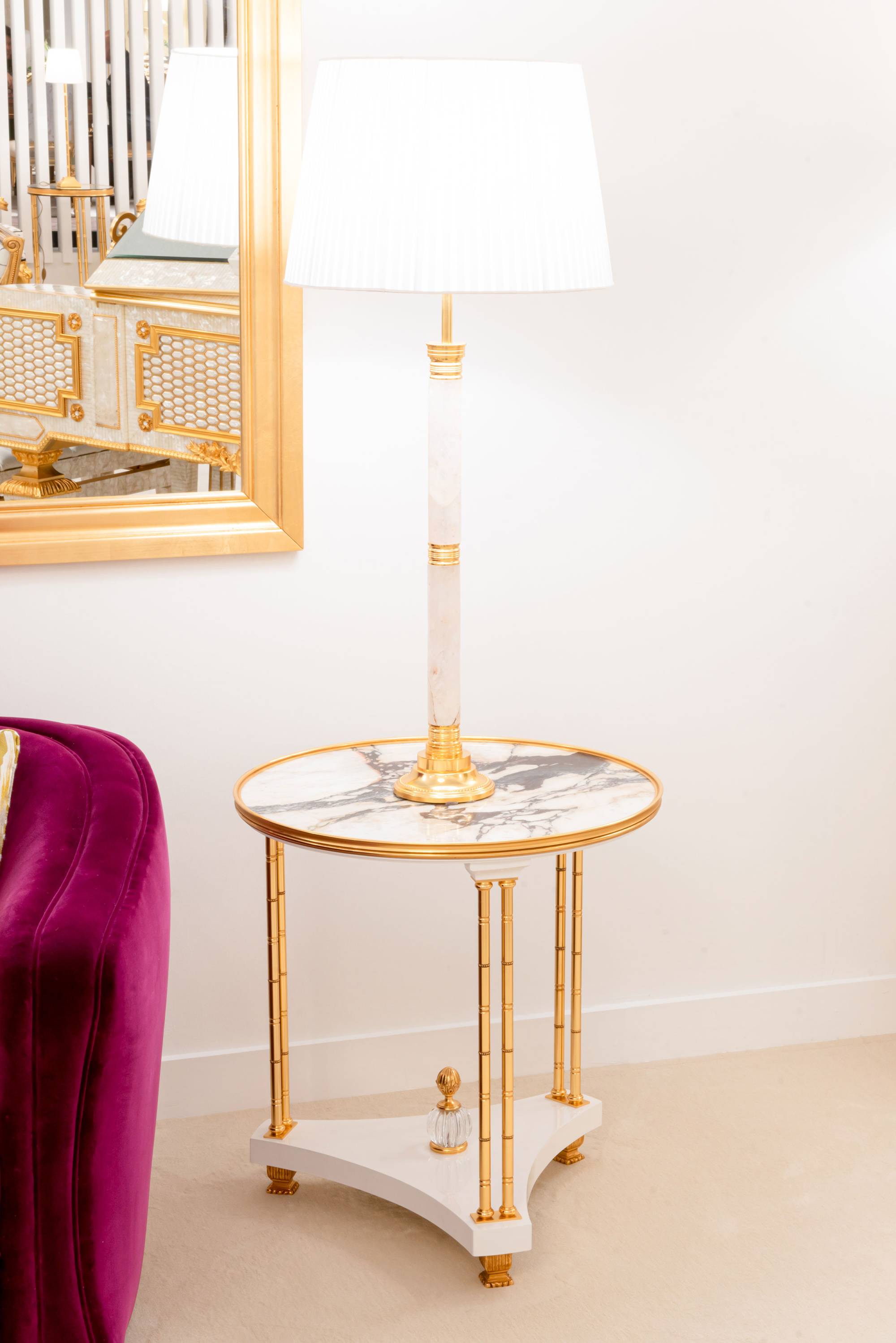 ART. 2370 – The elegance of luxury classic Small tables made in Italy by C.G. Capelletti.