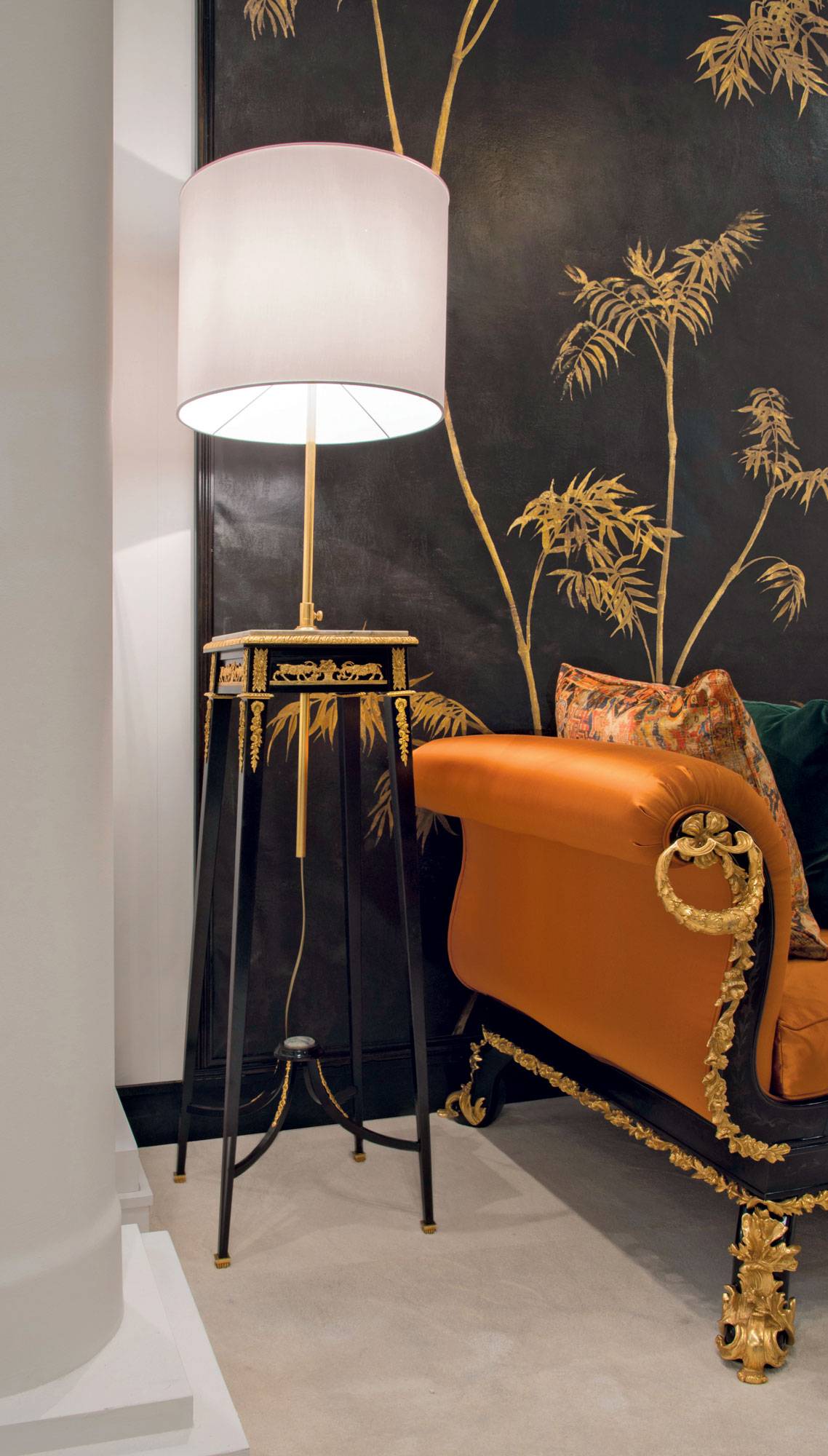 cg-capelletti-italian-luxury-forniture-entrance-006