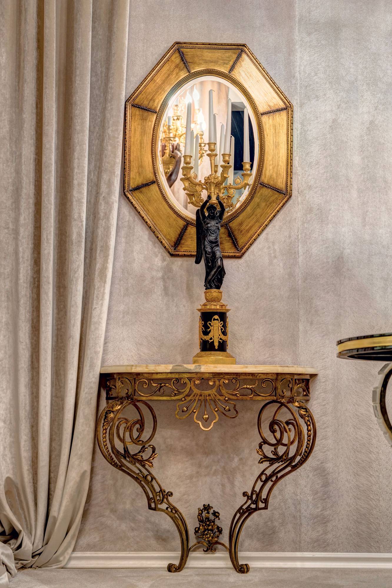 cg-capelletti-italian-luxury-forniture-entrance-009