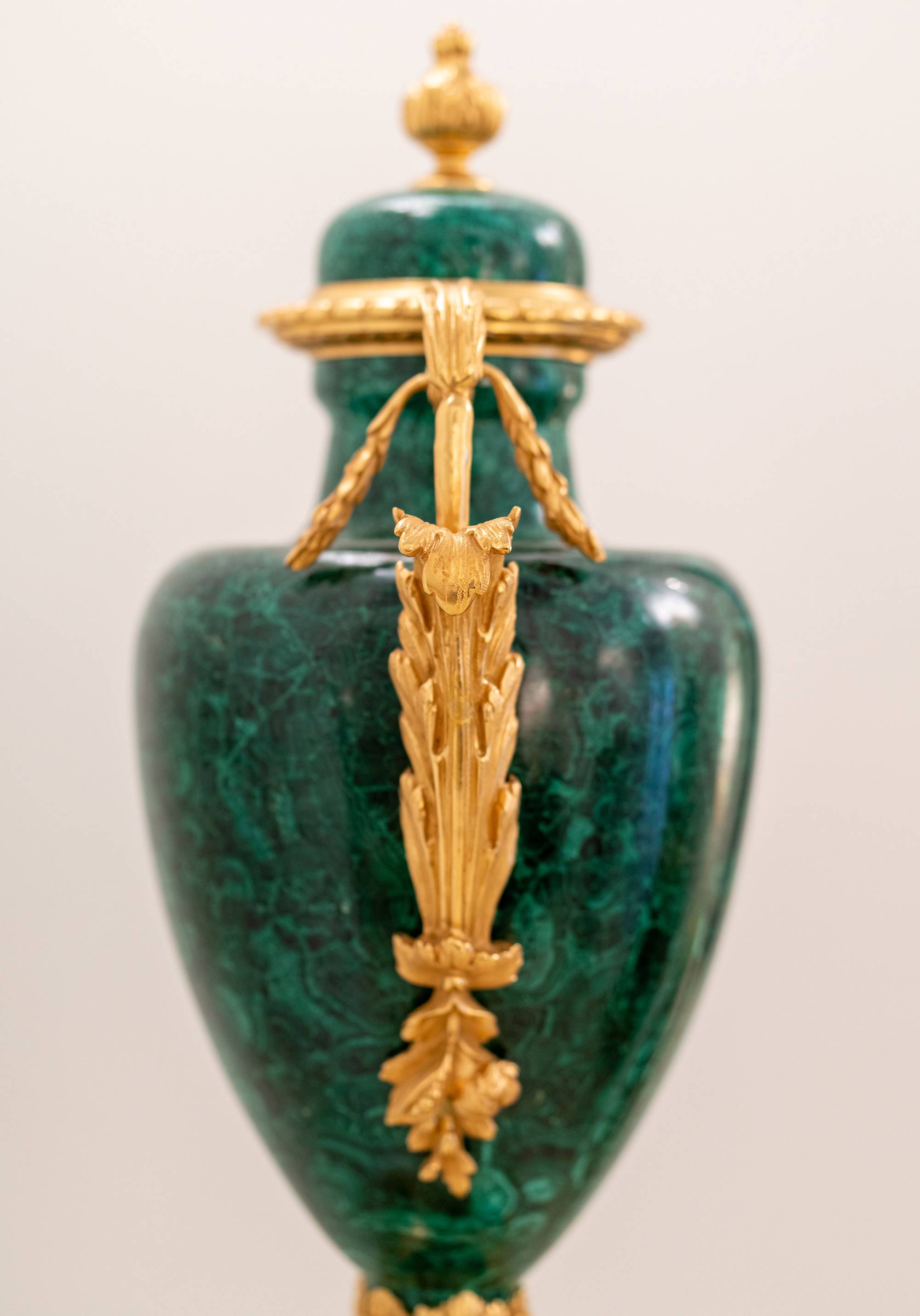 ART. 2384 – C.G. Capelletti Italian Luxury Classic Accessories and special items. Made in Italy classic interior design