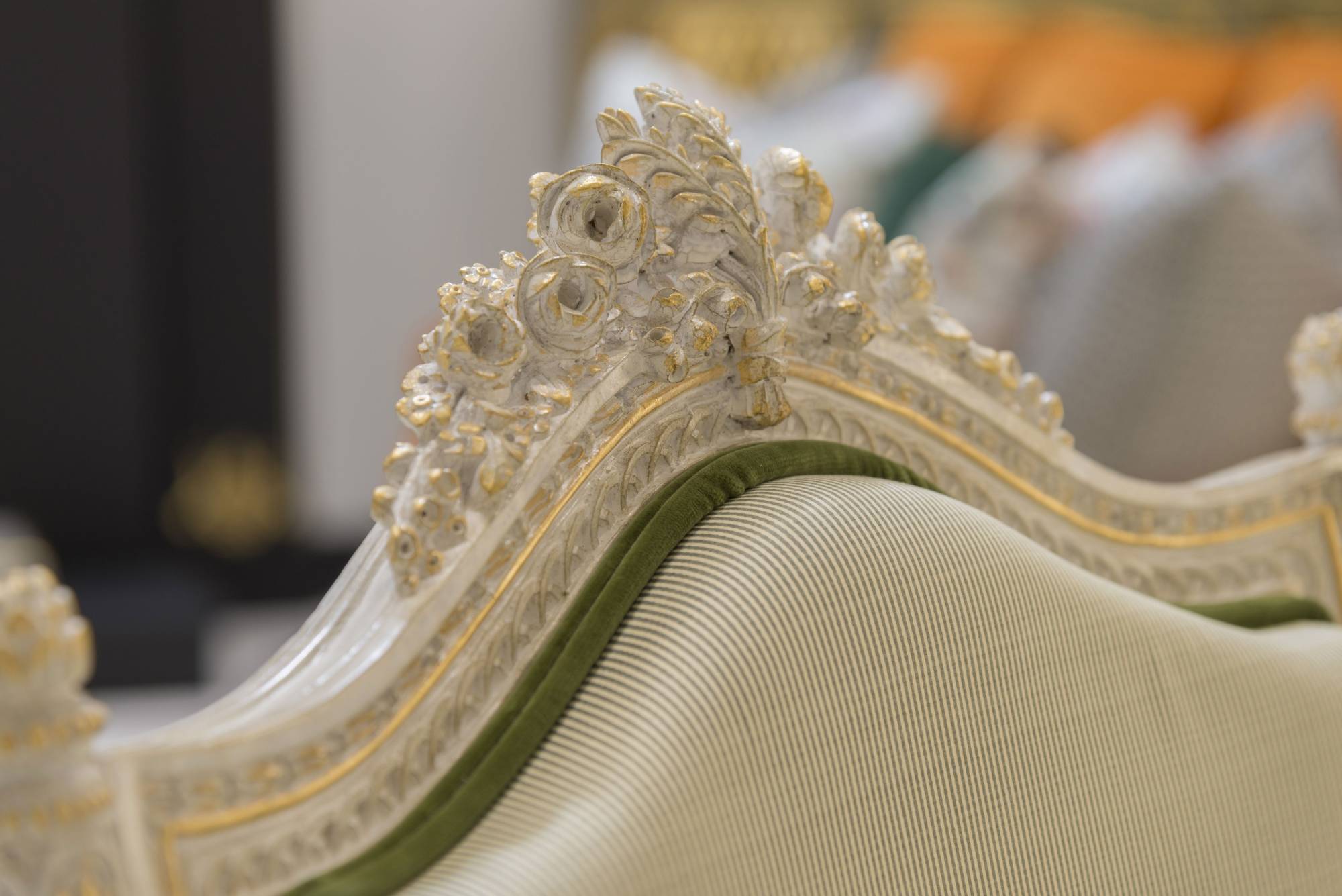 ART. 2227 - Poltrone di lusso in stile contemporaneo made in Italy. Arredamento di lusso italiano C.G. Capelletti